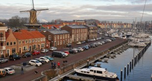 2015-02 Zicht op de oude Hellevoetse haven (Hellevoetsluis)